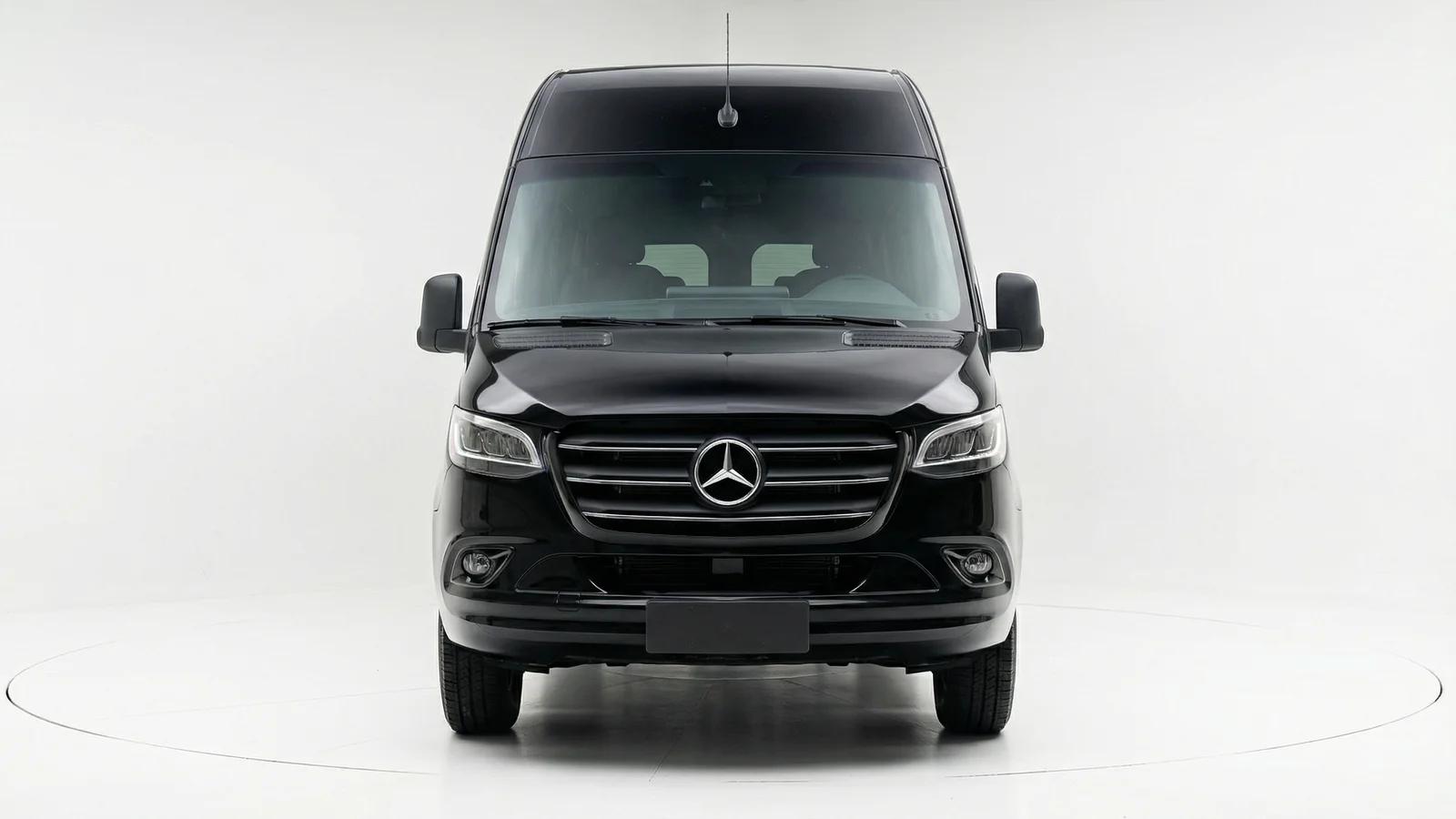 sprinter-executive - Front View